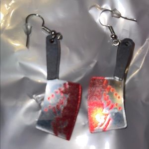 💥SOLD💥Halloween jewelry 👻🎃💀(“Dirty tools”)